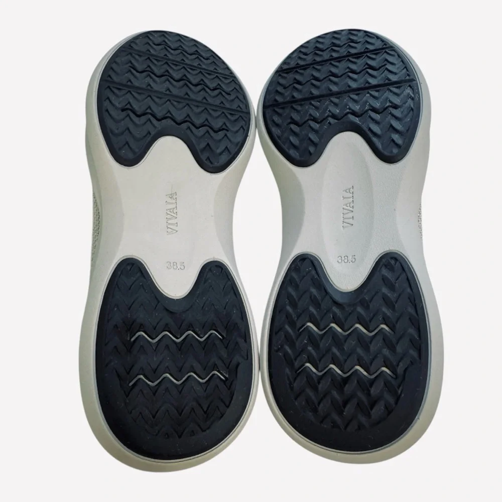 NEW Vivaia Izabel Water-Repellent Round-Toe Sneaker Flats Metallic Diamond - Picture 7 of 8